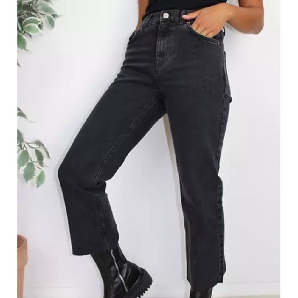 Elie Tahari | Mid Size High Waisted Faded Black Denim Nicola Jeans